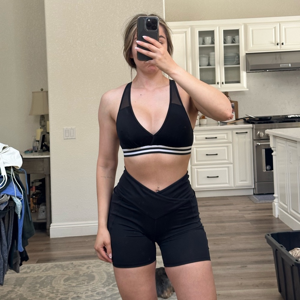 Black and white stripe sports bra - small